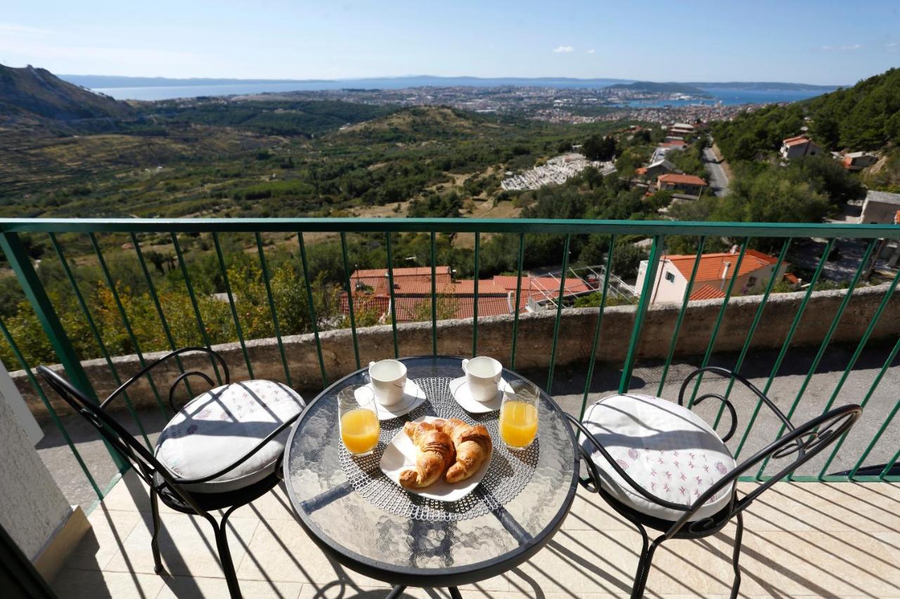 Holiday Home Miklica Klis Exterior photo