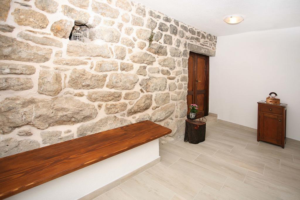 Holiday Home Miklica Klis Exterior photo