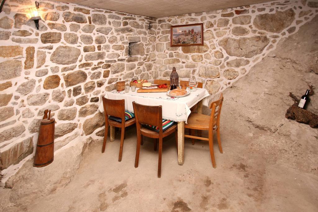Holiday Home Miklica Klis Exterior photo